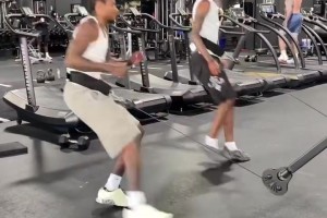 想证明自己吗？杰伦-格林练得真挺狠的啊