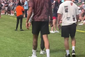 名不虚传联盟耐造王我叫塔图姆 💪💪