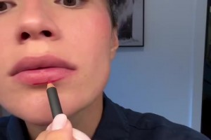 骚！内马尔巴甲联赛中戏耍+晃倒防守球员👍