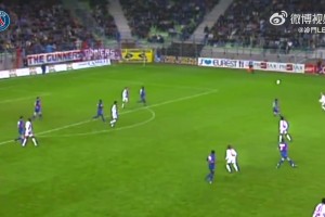 堪比范巴斯滕的超级世界波！来自巴黎球员弗朗西斯太炸裂🤩