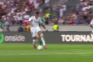 真强！琼阿梅尼直塞，姆巴佩单刀假射真扣过掉门将把球打进！