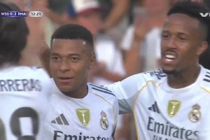 太连贯了！居勒尔送助攻，姆巴佩停球转身射门进球一气呵成！