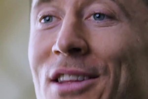 太帅了！网友近距离怼拍李明之子李嗣镕仍全程无死角❤