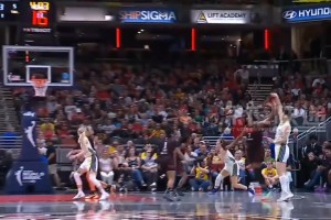 满世界练级！李月汝新赛季将加盟土超梅尔辛，13日常规赛轰下20分