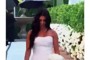 14年前，亨弗里斯耗资千万刀迎娶金卡戴珊，婚姻只持续72天