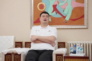 在美小姐姐晒视频：每天都运气爆棚 今早偶遇艾弗森！