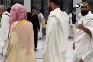 这就是气运之子！？本泽马在一堆白头巾的簇拥中前进🤣