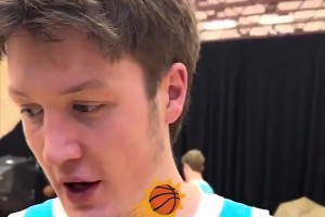 逆天！镇江球迷骂常州球迷还骂自家球员，苏超氛围都这样了嘛