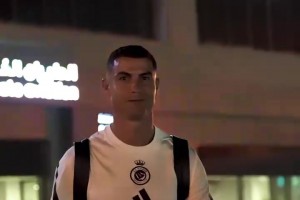 沙超杯在即！C罗问好球迷，镜头前秀中文“你好”！