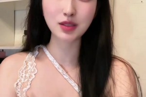 美女球迷：看中国男篮比赛全程起鸡皮疙瘩 再也不用羡慕日本篮球