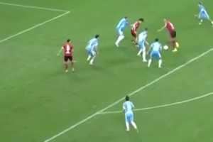 韧劲十足！河南门将王国明关键时刻连续扑救，将比赛拖入点球大战