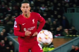 国安杀疯了😲！张玉宁助攻张稀哲破门，国安6-0领先玉昆