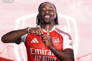 HWG！阿森纳截胡热刺超6000万磅抢签埃泽，来欣赏其个人集锦🔥