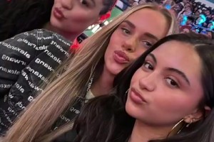 是真养眼啊😍此前布朗尼、海斯、文森特的女友组团去客场看球！