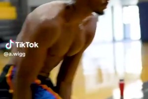 老舅来主持！网友高价请徐静雨婚庆主持！徐静雨：后果自负！