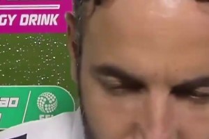 打破僵局！法尔肯解围失误，帕萨利奇抽射破门