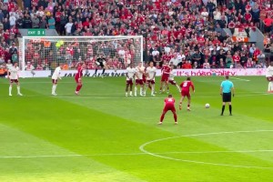 现在还有如此全面的球员吗？不懂就问，金边罗放到现在是什么水平