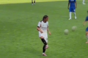 为什么莫德里奇才是普通人学习踢球的天花板