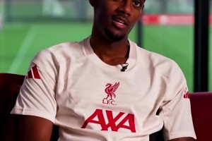 欺负人？伊萨克罢训后如愿转会利物浦，而格伊不哭不闹交易告吹