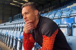 安东尼这一脸陶醉：那么西班牙...... 绝对是最好的选择