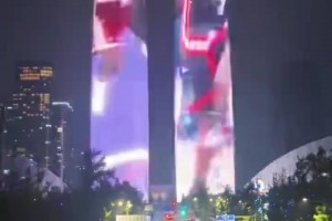 排面拉满！成都双子塔致敬詹姆斯 人气也确实火爆🔥