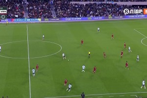 传奇还在延续！梅西27次几乎一模一样的传球！无解的挑传！