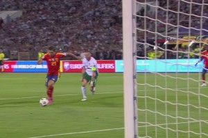 苏维门迪送助攻！奥亚萨瓦尔打门得手！西班牙开场5分钟领先！