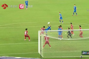 水平越来越高！苏超南通队惊现精彩挑传，解说怒赞：世界级的👍