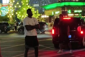 詹姆斯成都双子塔打卡 📸后出发机场结束中国行！