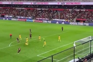 德布劳内：今天踢出了精彩的比赛，现在评价鲁迪加西亚还为时尚早