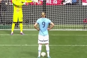 😂奥纳纳笑嘻嘻的跟哈兰德玩心理战！哈兰德冷静罚进一笑而过！