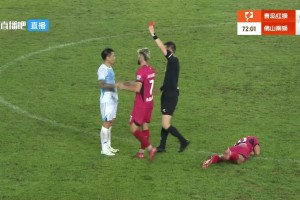 【集锦】中甲-青岛红狮0-1佛山南狮 游耀兴头球破门