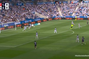 姆巴佩助攻居莱尔闪电破门，但越位在先被吹无效