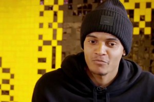 阿坎吉此前：相比C罗，防守梅西更难，他在场上无处不在！