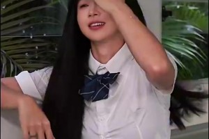 去年张曼源拍摄的JK制服大片，这你受得了嘛？🙊