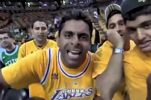 同时代最伟大两位分卫！科比/韦德亦敌亦友的珍贵感情