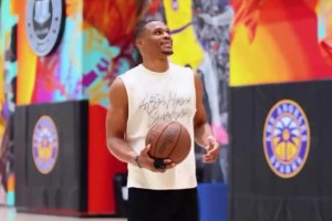 老当益壮！保罗与威少一起训练！🏀