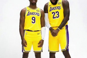 小罗贴地斩任意球，早已成为诸多球员模仿的经典