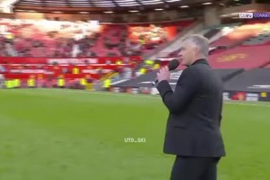 回想当年索尔斯克亚因曼联在英超联赛中取得第二名而向球迷道歉时