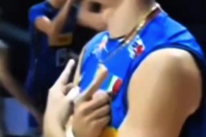 真“图劳组合”！意大利男排队员做国米锋线组合标志庆祝动作🔥