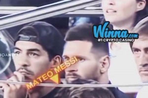 苏亚雷斯和梅西不敢相信他的儿子庆祝C罗进球😂