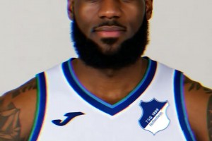 蹭热度😂！霍芬海姆官方玩詹姆斯梗 “把天赋带到这里”