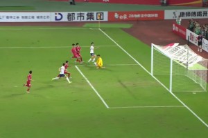 换人神了😱！无锡队两位替补立功：卢则灵半场暴走助李皓然破门