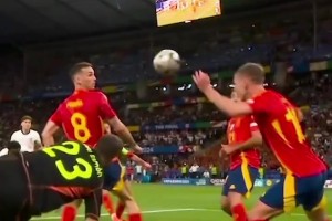 守住相当于进球的防守！那些让人手心出汗的防守时刻！